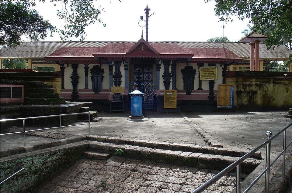 Shri Thirunavaya Nava Mukunda Temple